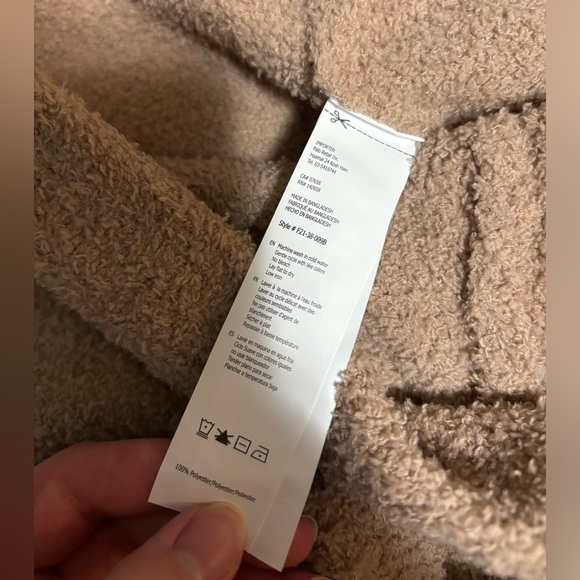 🌸Forever 21 🌸 flare sherpa pants - Picture 4 of 6